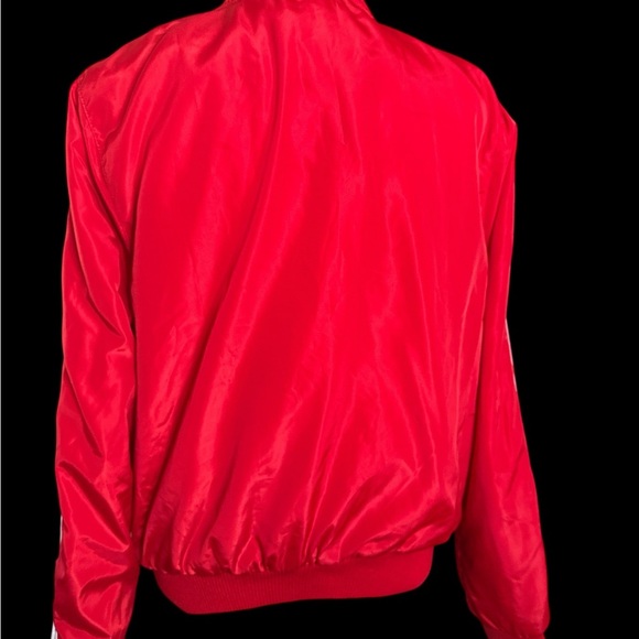 Outer Edge Red Bomber Jacket Lightweight Satin Finish - Picture 4 of 5